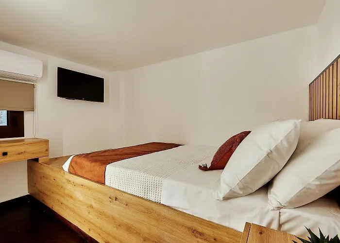 Cosmopolitan Luxury By Smaris Collection * Hersonissos (Crete)