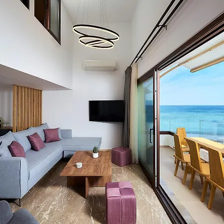 Cosmopolitan Luxury By Smaris Collection