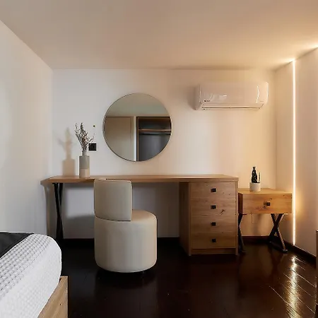 Cosmopolitan Luxury By Smaris Collection * Hersonissos (Crete)