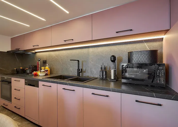 Cosmopolitan Luxury By Smaris Collection *