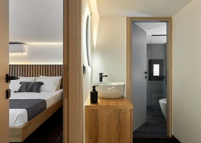 Cosmopolitan Luxury By Smaris Collection